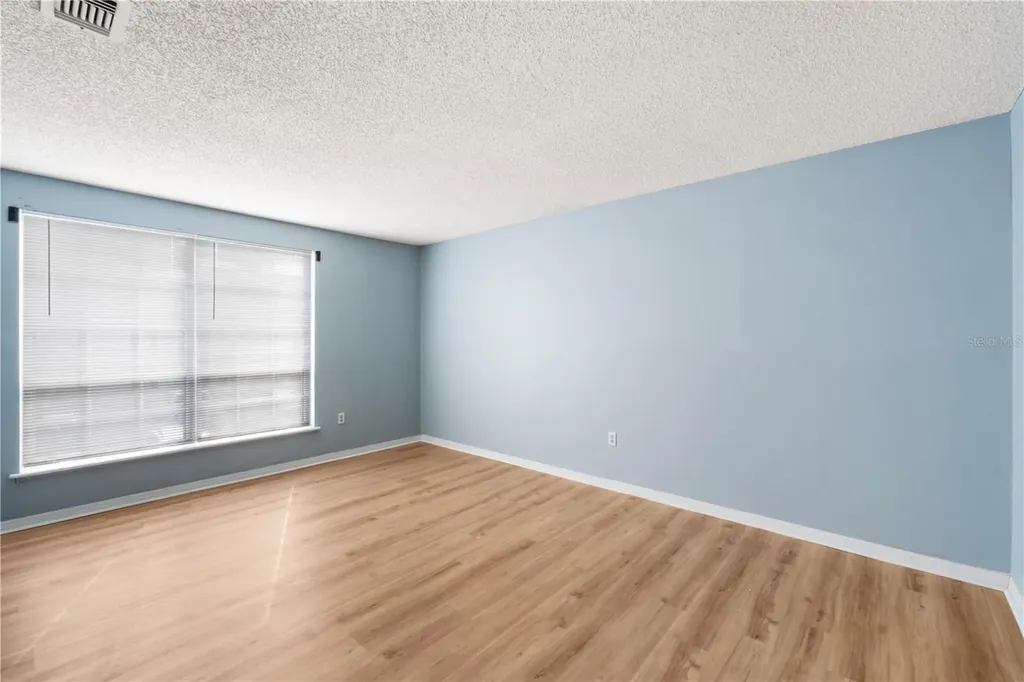 4160 Versailles Drive Orlando FL 32808
