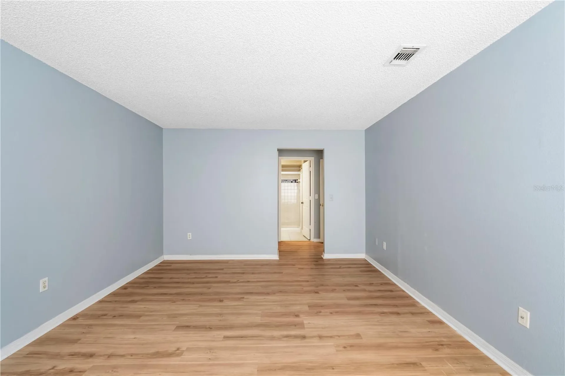 4160 Versailles Drive Orlando FL 32808