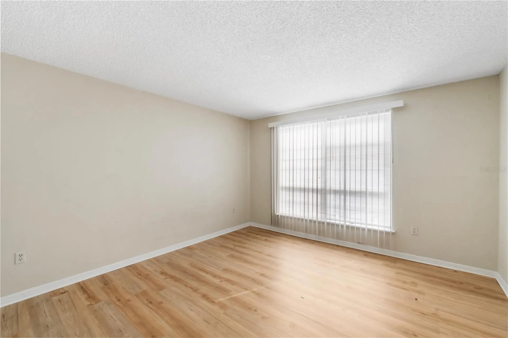 4160 Versailles Drive Orlando FL 32808