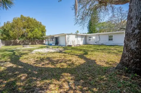 102 S Sunland Drive Sanford FL 32773