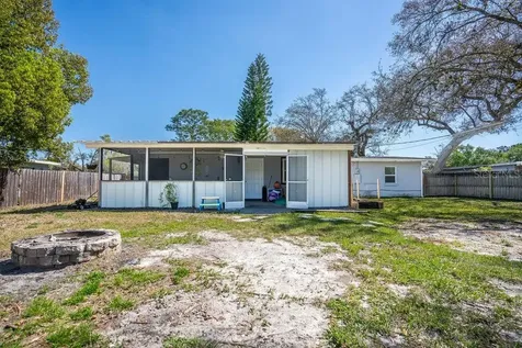 102 S Sunland Drive Sanford FL 32773