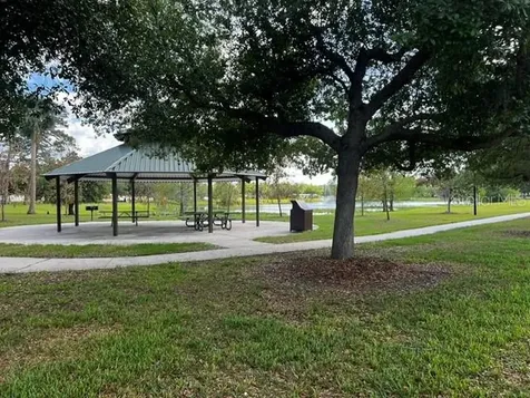 102 S Sunland Drive Sanford FL 32773