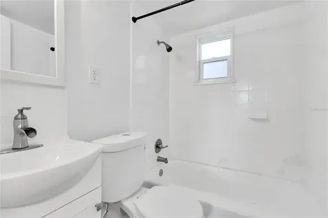 1025 Colyer Street Orlando FL 32805
