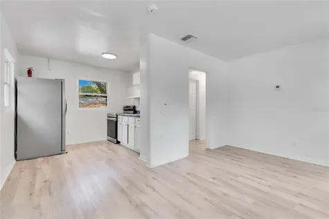 1025 Colyer Street Orlando FL 32805