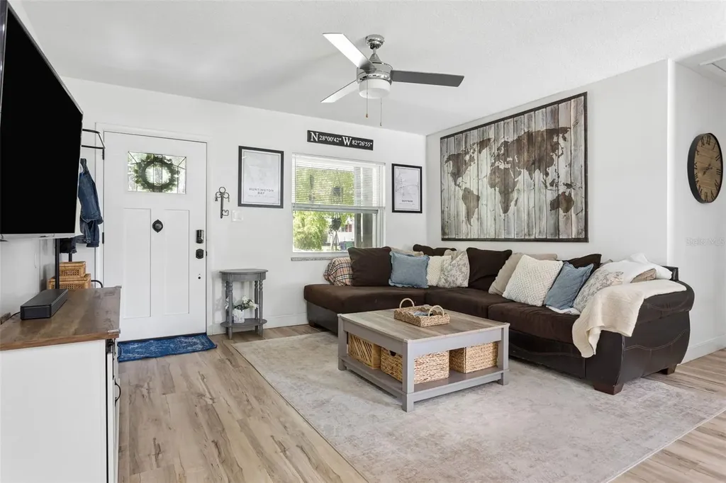 1006 E Norfolk Street Tampa FL 33604
