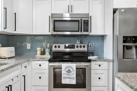 1006 E Norfolk Street Tampa FL 33604