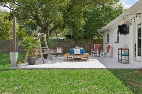 1006 E Norfolk Street Tampa FL 33604
