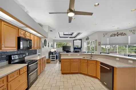 2804 Clubhouse Drive Plant City FL 33566