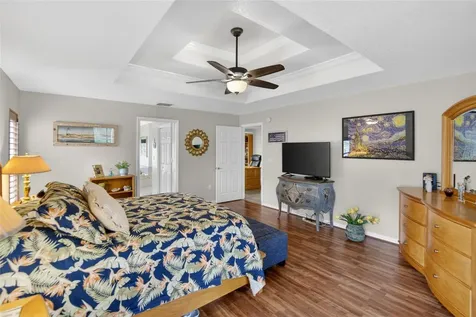 2804 Clubhouse Drive Plant City FL 33566