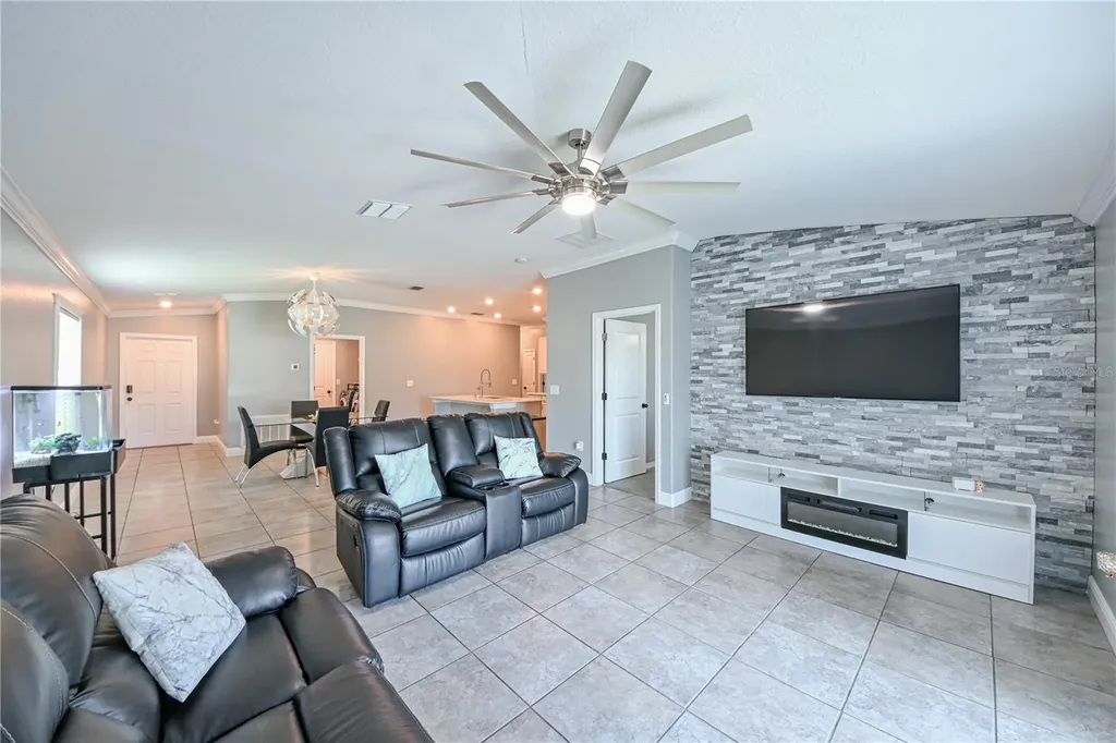 4424 Eternal Prince Drive Ruskin FL 33573