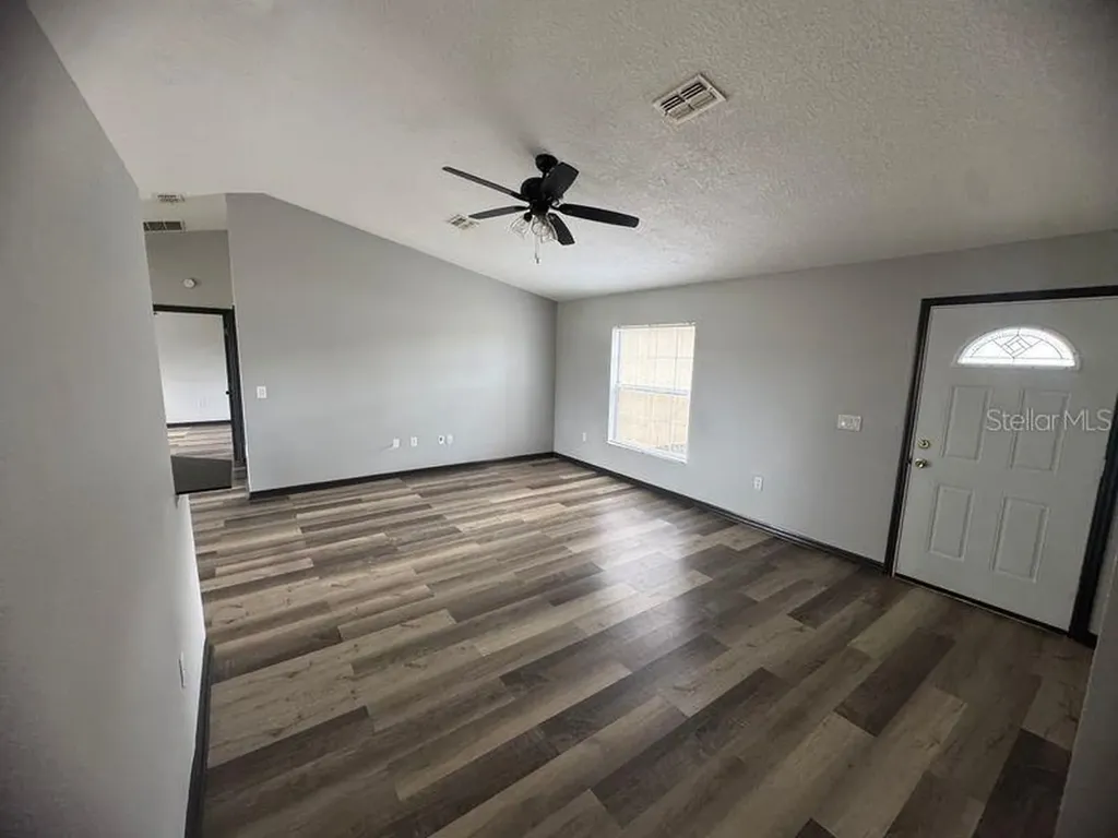 6289 Mariner Boulevard Spring Hill FL 34609