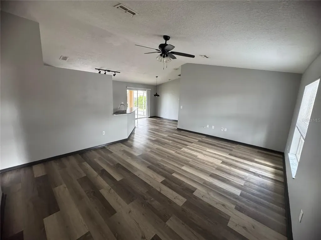 6289 Mariner Boulevard Spring Hill FL 34609