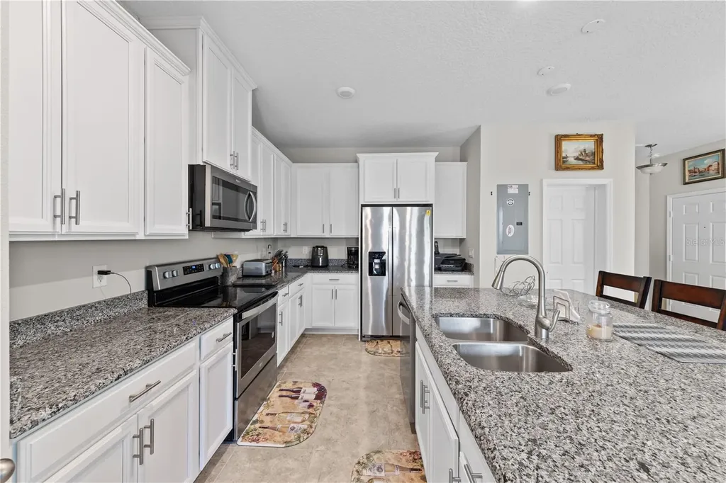8012 Bluejack Oak Drive Winter Garden FL 34787