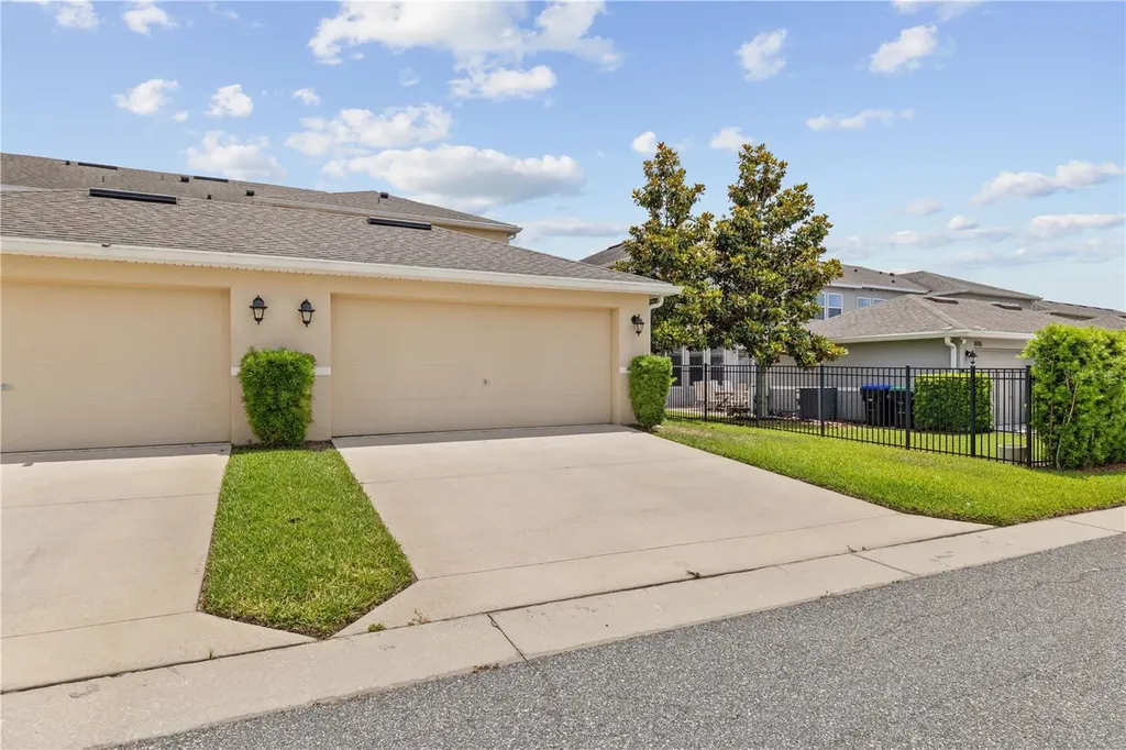 8012 Bluejack Oak Drive Winter Garden FL 34787