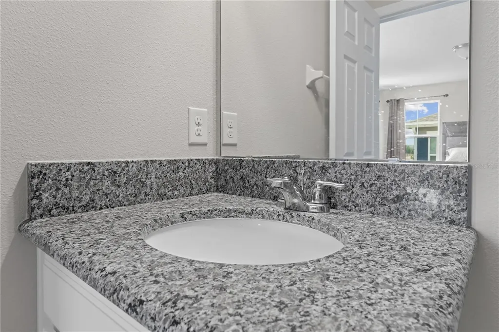 8012 Bluejack Oak Drive Winter Garden FL 34787