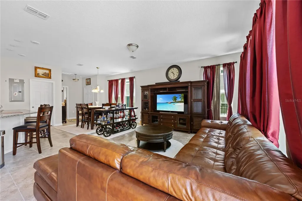 8012 Bluejack Oak Drive Winter Garden FL 34787