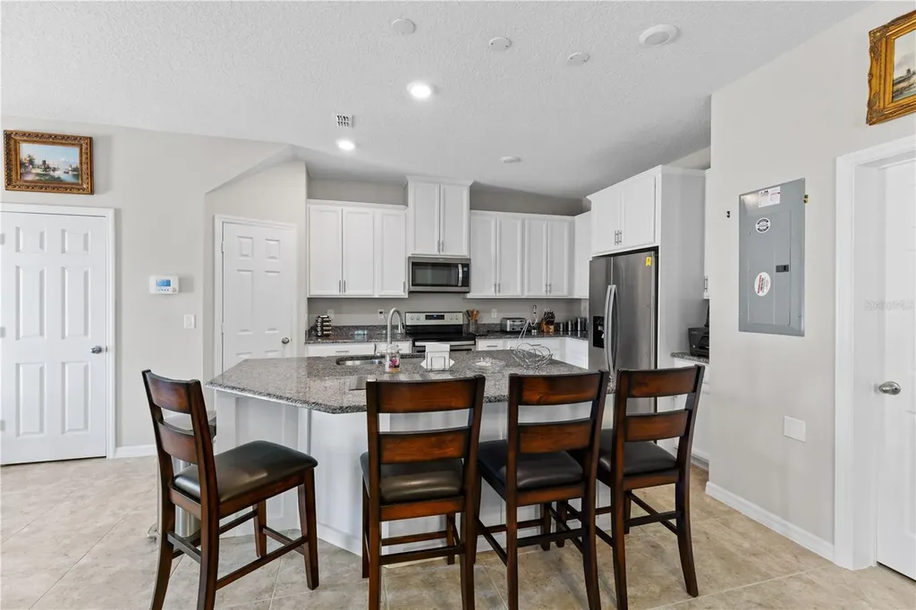 8012 Bluejack Oak Drive Winter Garden FL 34787