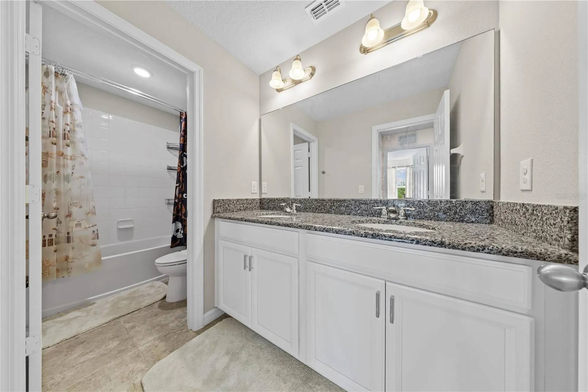 8012 Bluejack Oak Drive Winter Garden FL 34787