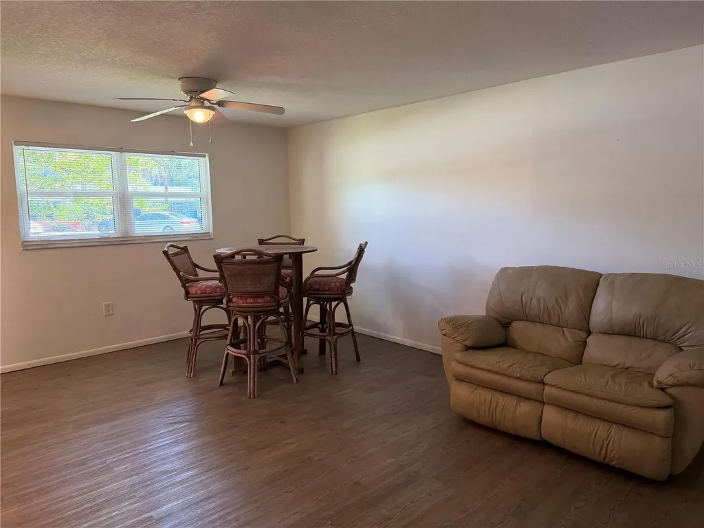 245 Center Road Venice FL 34285