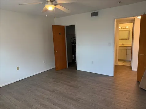 245 Center Road Venice FL 34285