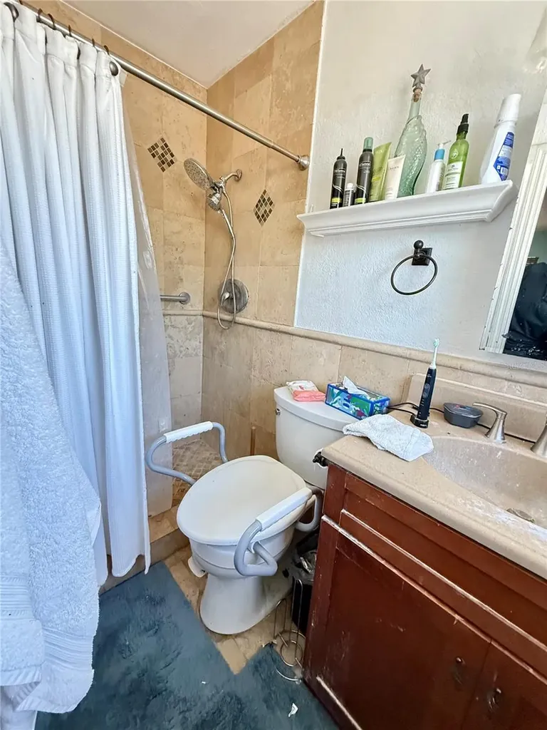 720 15th Avenue SW Largo FL 33770