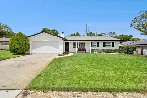 121 Peacock Drive Altamonte Springs FL 32701