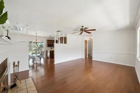 121 Peacock Drive Altamonte Springs FL 32701