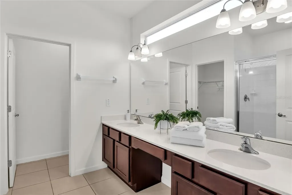 2576 Shanti Drive Kissimmee FL 34746
