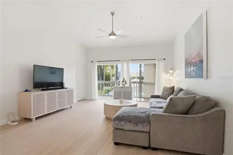 6594 Fairway Gardens Drive Bradenton FL 34203