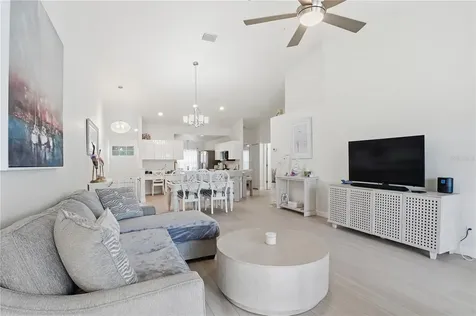 6594 Fairway Gardens Drive Bradenton FL 34203
