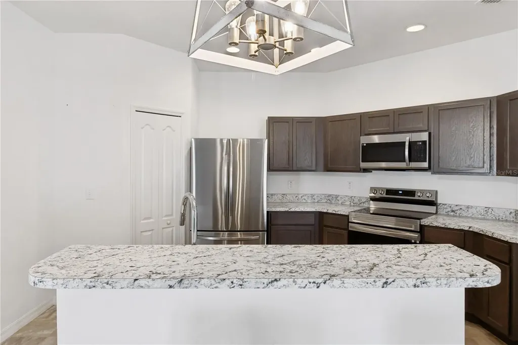 305 Arbuthnot Street Winter Haven FL 33881