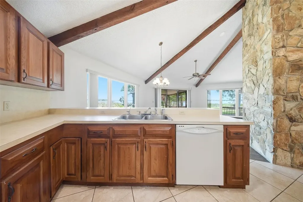 410 S Ramona Avenue Lake Alfred FL 33850