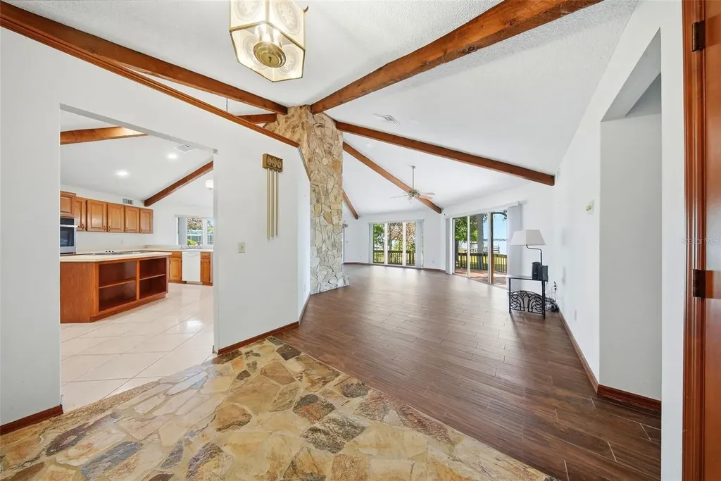 410 S Ramona Avenue Lake Alfred FL 33850