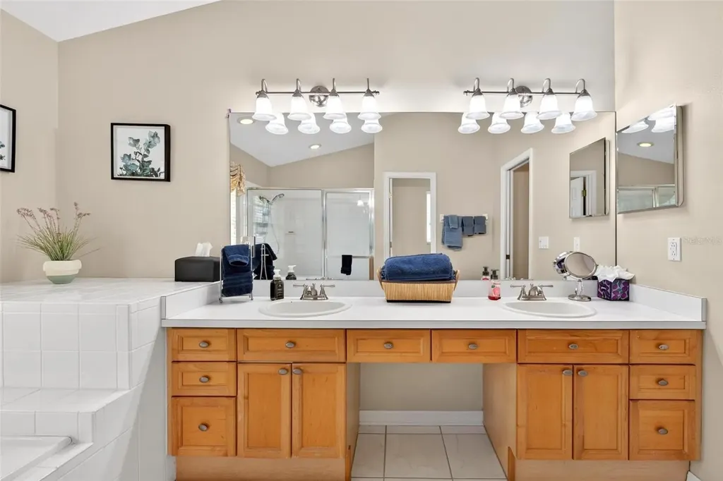 2735 Cordgrass Street Oviedo FL 32765