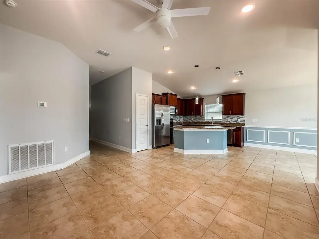 1061 Citrus Landings Boulevard Davenport FL 33837