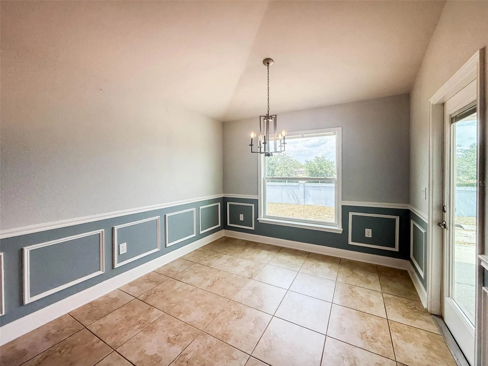 1061 Citrus Landings Boulevard Davenport FL 33837