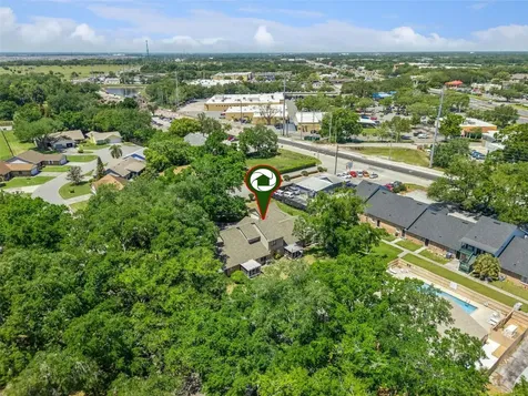 1017 Monroe Avenue St Cloud FL 34769