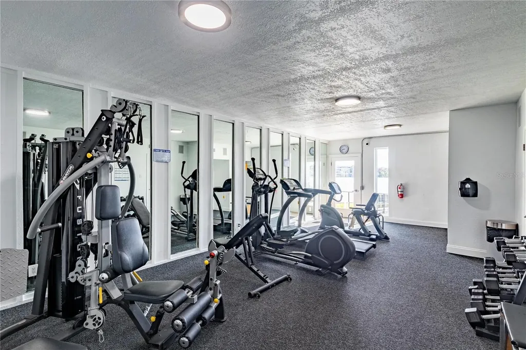 916 Lake Destiny Road Altamonte Springs FL 32714