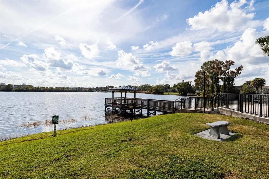 916 Lake Destiny Road Altamonte Springs FL 32714