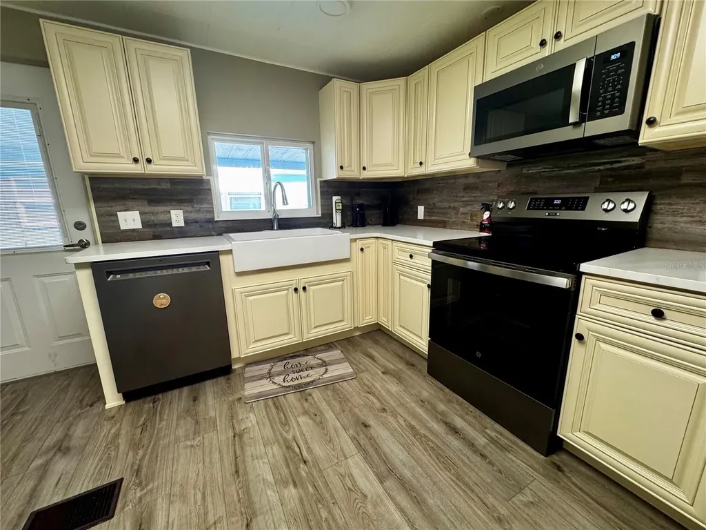 5619 Bayshore Road Palmetto FL 34221