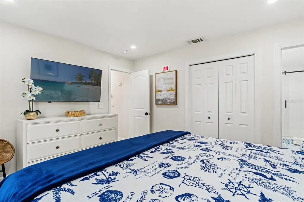 8106 Gulf Drive Holmes Beach FL 34217