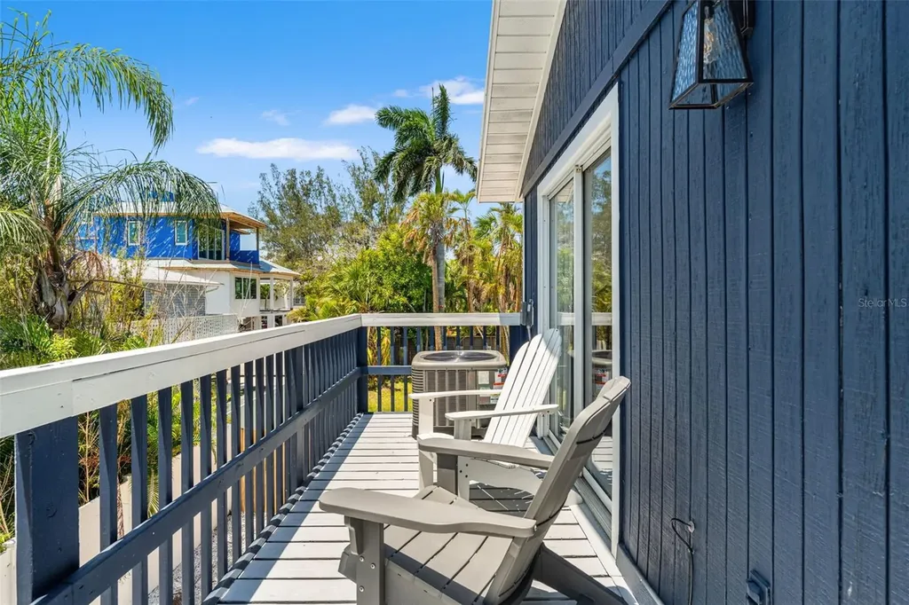8106 Gulf Drive Holmes Beach FL 34217