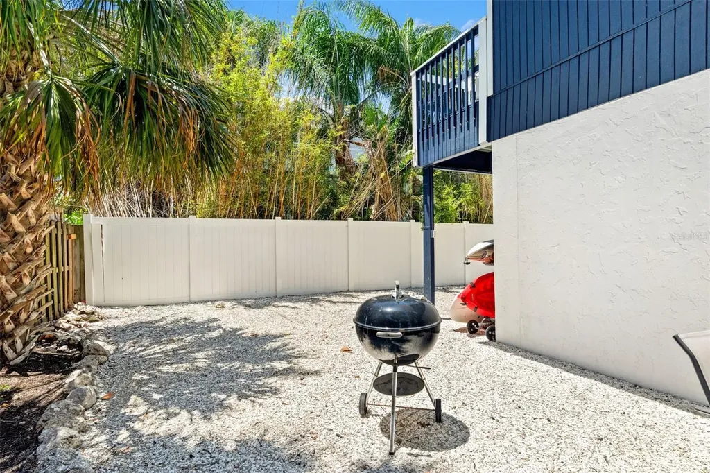 8106 Gulf Drive Holmes Beach FL 34217