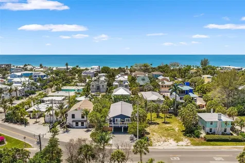 8106 Gulf Drive Holmes Beach FL 34217