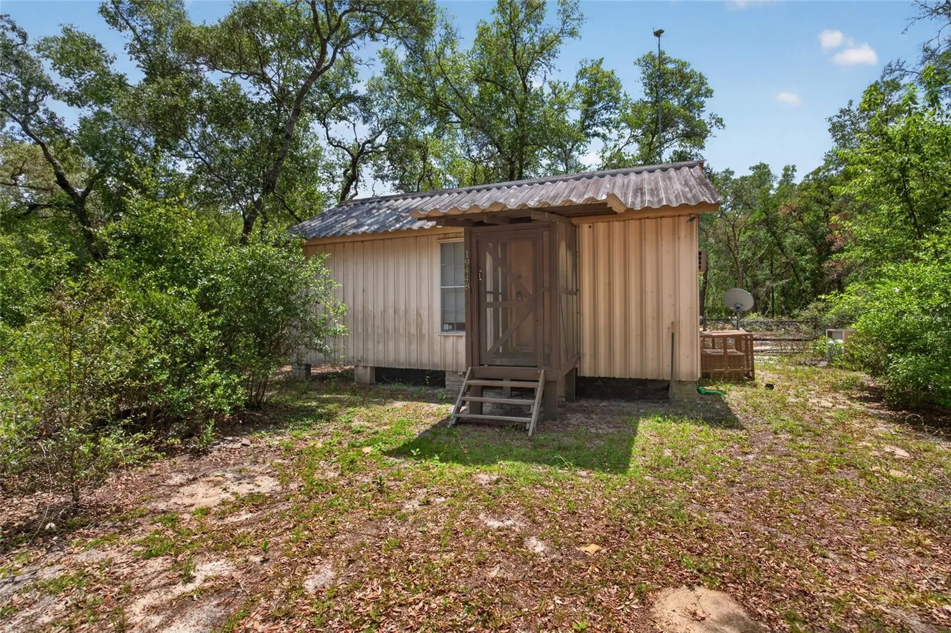 19448 SE 92nd Place Ocklawaha FL 32179