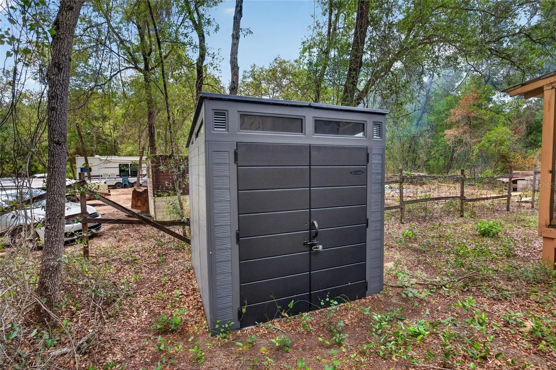 19448 SE 92nd Place Ocklawaha FL 32179