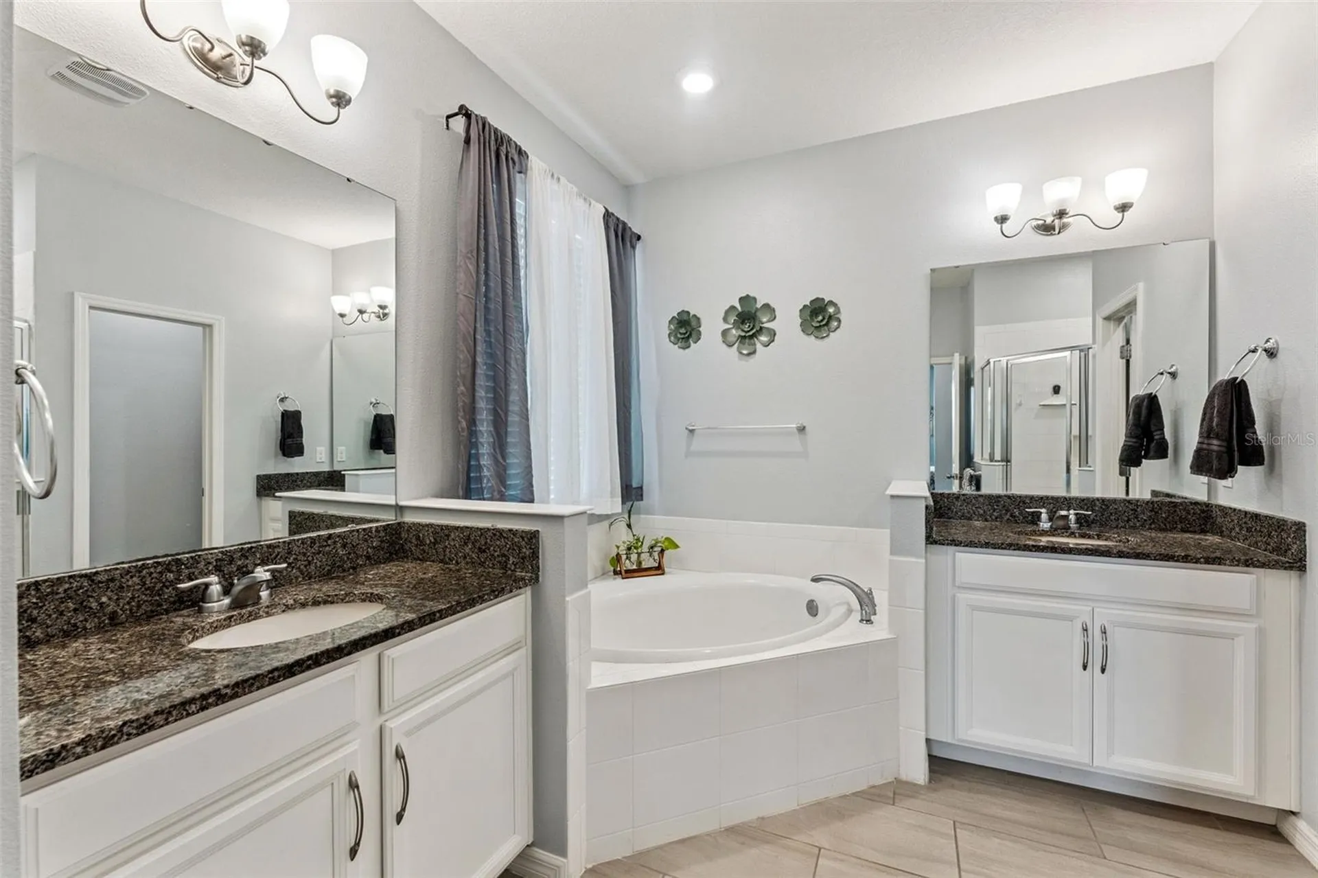 484 Cavesson Street Apopka FL 32712