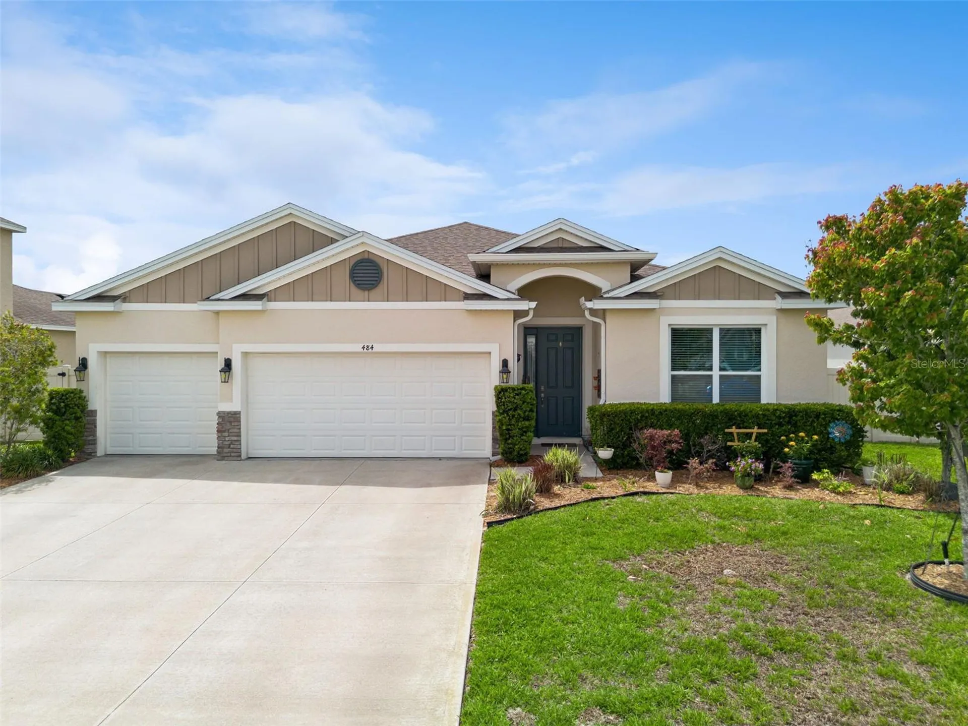 484 Cavesson Street Apopka FL 32712