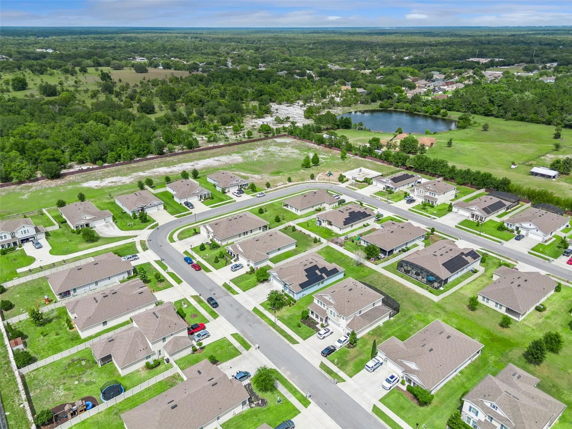 484 Cavesson Street Apopka FL 32712