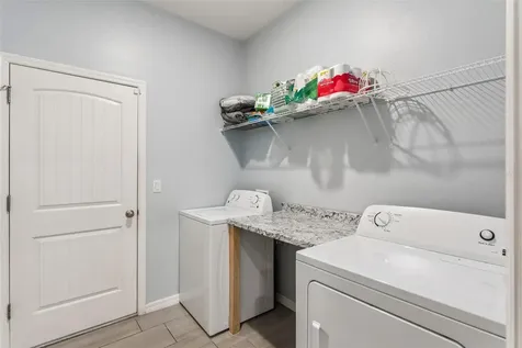 484 Cavesson Street Apopka FL 32712